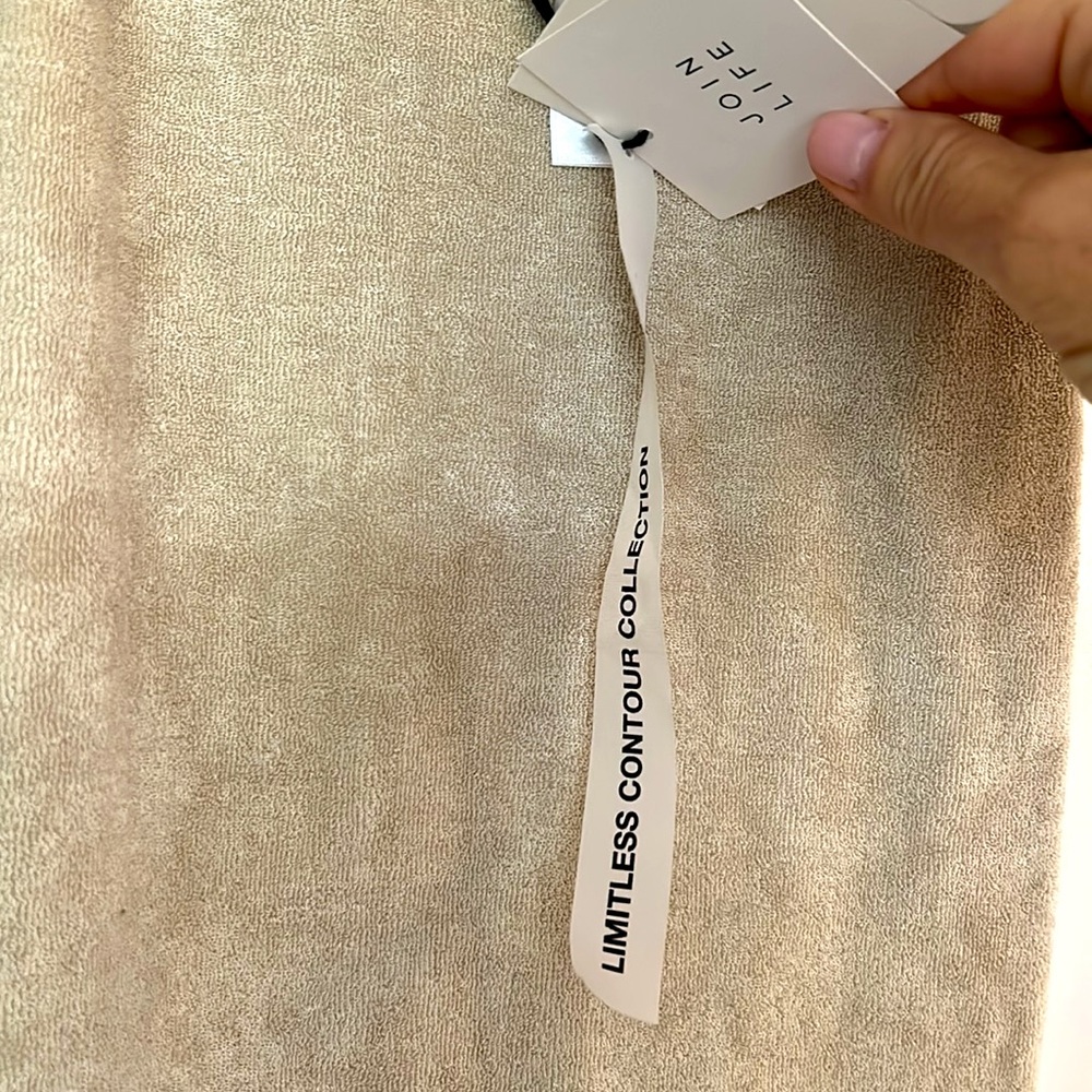 Brand New with tags, Zara Dress/Coverup Size XS-S - Picture 4 of 4
